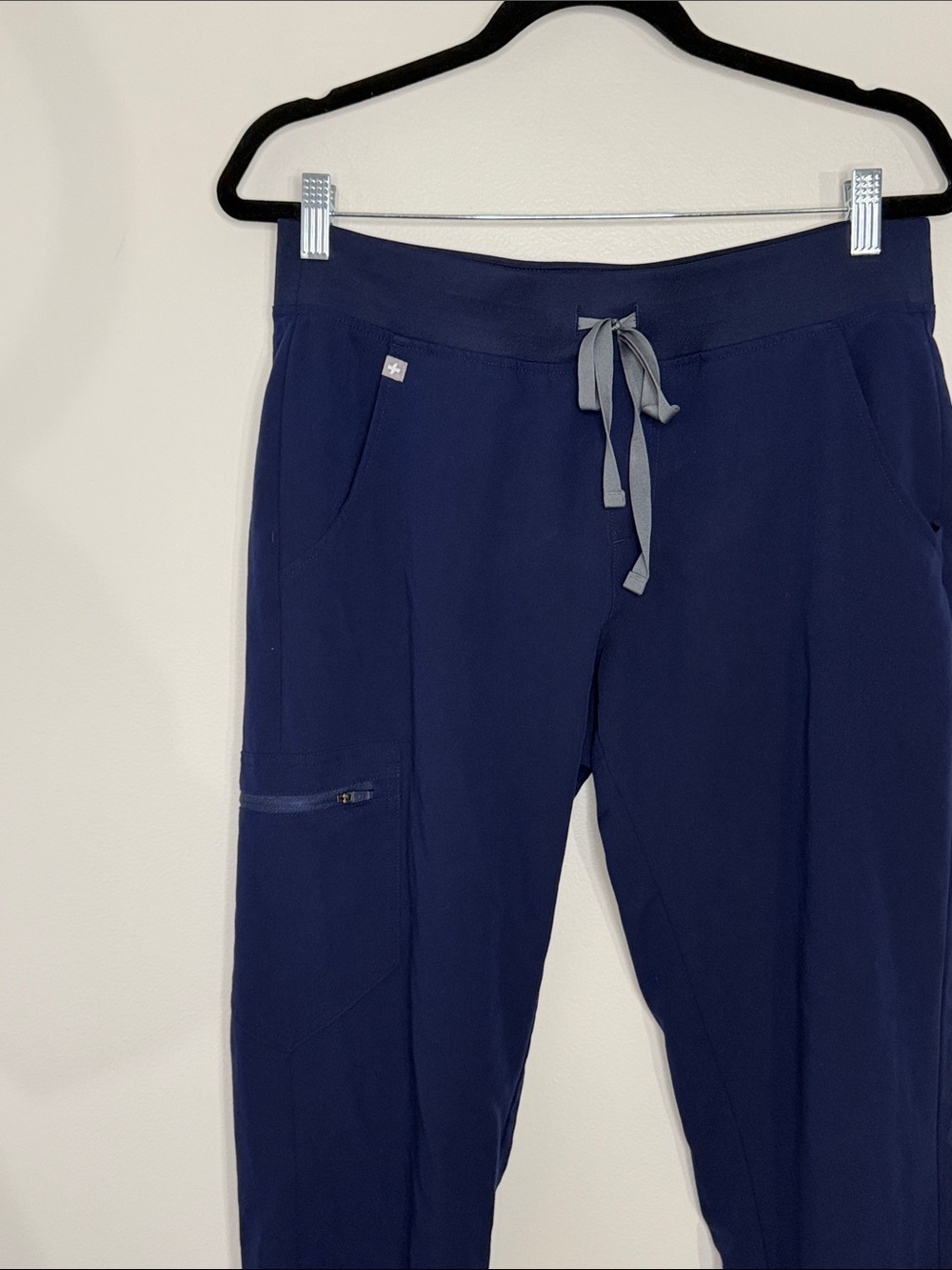 Figs Scrubs Zamora Jogger Scrub Pants Navy Women's Medium - Picture 4 of 9